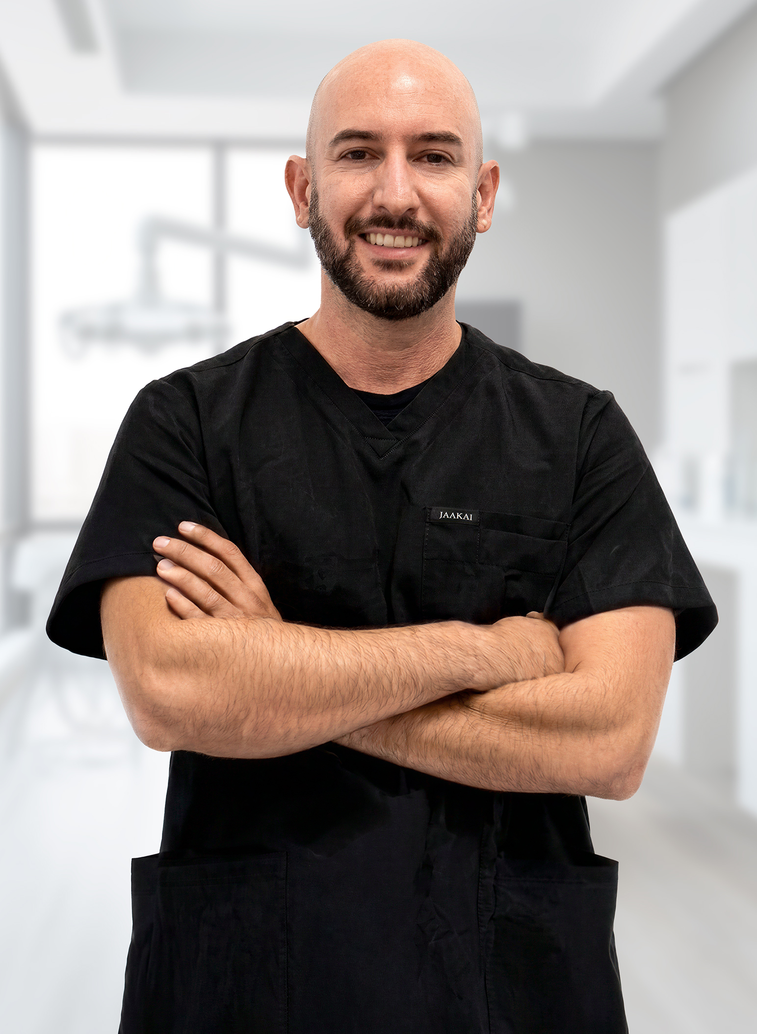 Dr. Mario Hernandez, DDS
